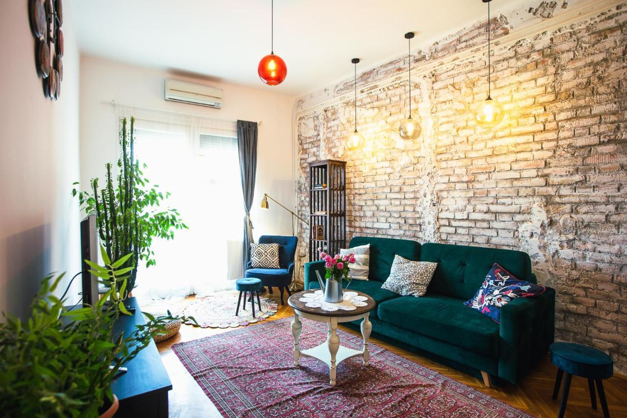 Inda Apartment *