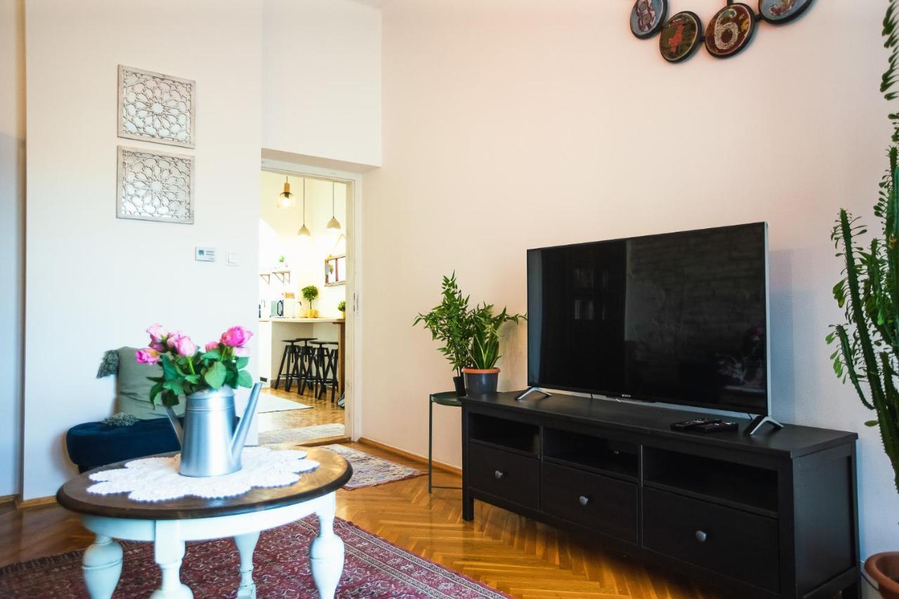 Apartment Inda *